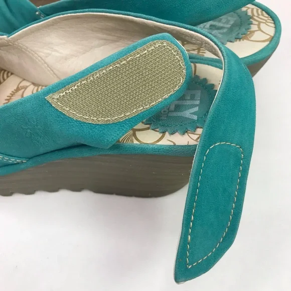 FLY LONDON Women's 39 8-8.5 Yakin Yata Knot Teal Suede Peep Toe Sling Back Wedge - Picture 4 of 10
